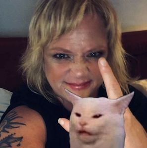 Meet your Posher, Sherrie